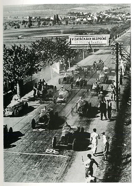 Start of Grand Prix of Czechoslovakia