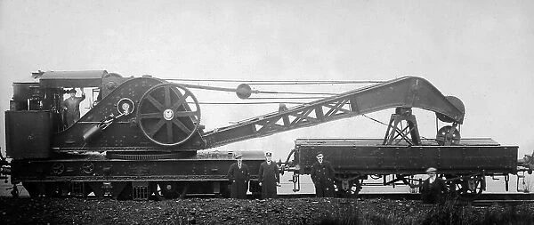 Steam railway crane, early 1900s