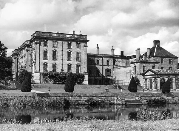 Stoneleigh Abbey is the largest house in Warwickshire, England