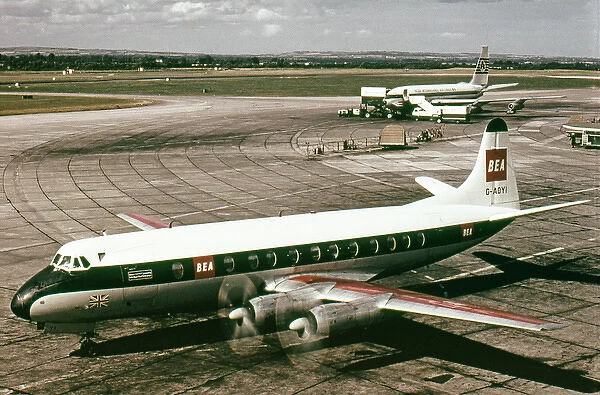 Vickers Viscount 806 G-AOYI BEA Dublin 1968