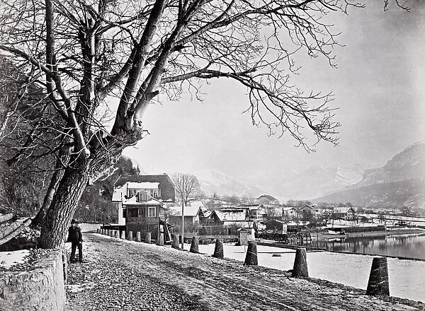 Vintage late 19th century photograph - Lake Brienz, Switzerland