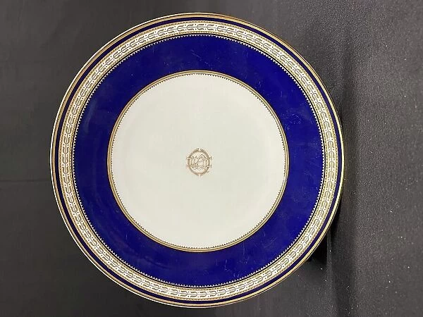 White Star Line, cobalt blue and gilt dinner plate