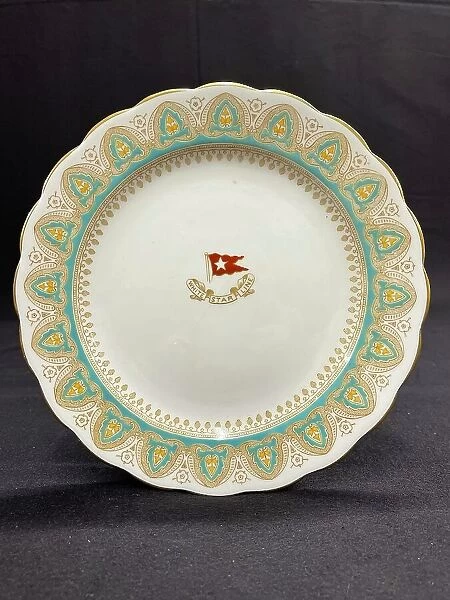 White Star Line, First Class gothic arch dinner plate
