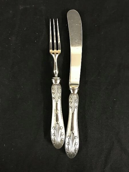 White Star Line - First Class pickle knife and fork