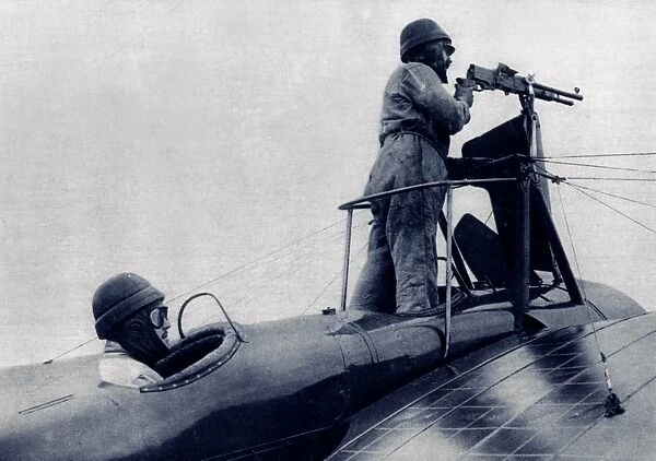 WW1 - French monoplane armoured and armed with machine gun