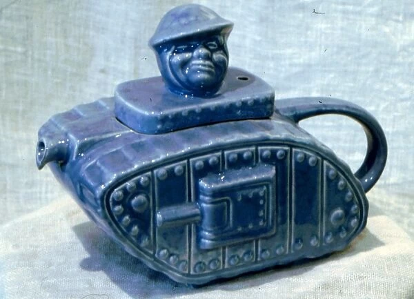 WW1 tank teapot, manufactured by Sadler