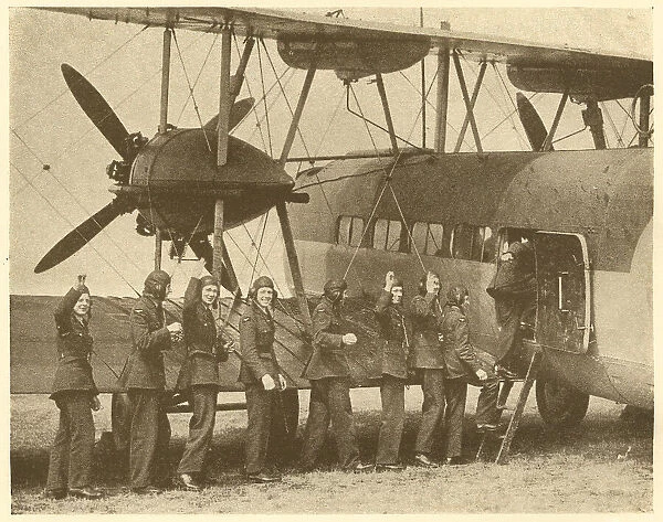 WW2 - R. A. F. Boys Entering Flying Classroom