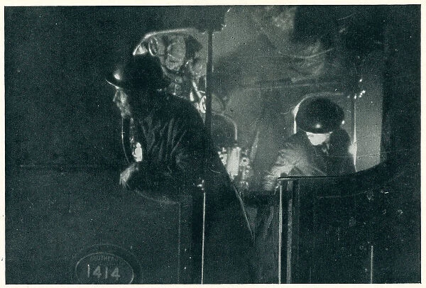 WW2 - Train Driver Watches Ahead