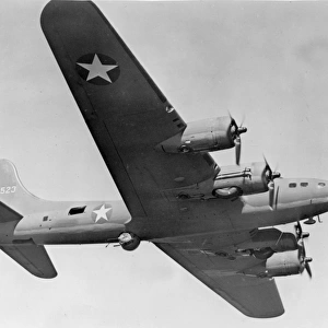 Boeing B-17F Flying Fortress 41-24523 in flight
