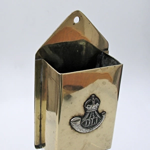 Brass pen / pencil holder with badge of the DLI