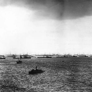 British fleet with torpedo craft, WW1