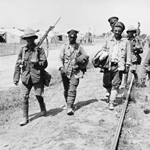 British infantrymen guard Bulgarian prisoners