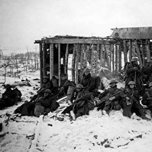 British troops resting in snow, Western Front, WW1