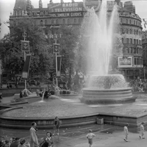 Fountain, Trafalgar Square - Coronation of Elizabeth II