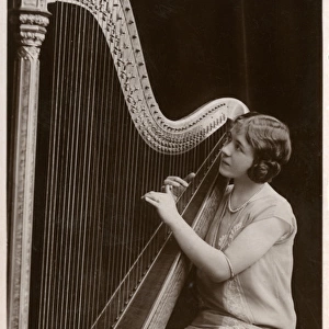Harpist - Mavis Shellshear