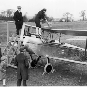 de Havilland DH60 Cirrus II Moth G-EBQE Arom