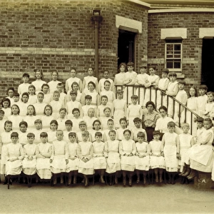 Kensington & Chelsea District School, girls group photo