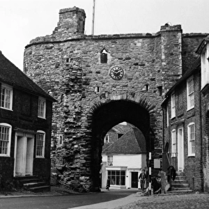 The Land Gate, Rye