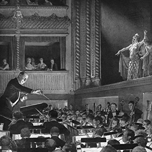 A night at Covent Garden Opera House, 1925