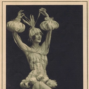 Nina Payne in costume, Paris 1925