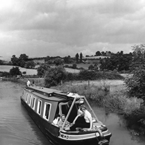 Oxford Canal Motor Boat