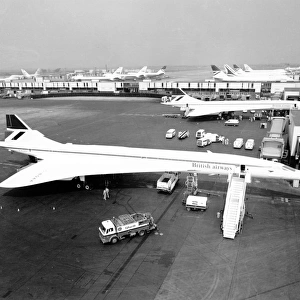 A pair of British Airways Concordes (including G-BOa)