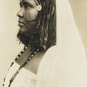 Sudanese woman with decorative cuts
