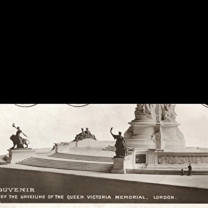 Unveiling of the Victoria Memorial, London