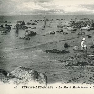 Veules-les-Roses - The sea at low tide