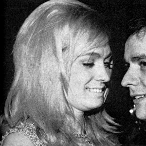 Who People Are Dating - Suzy Kendall and Dudley Moore