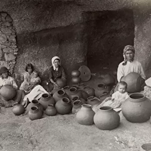 Women making pottery, potters, likley Madeira, Portugal