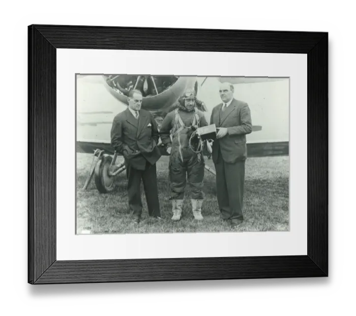 Framed Print : From left: H W R Fedden, chief engineer Framed Print : From left: H W R Fedden, chief engineer