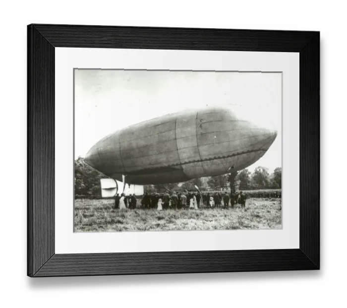 Framed Print : Willows No3 City of Cardiff airship Framed Print : Willows No3 City of Cardiff airship