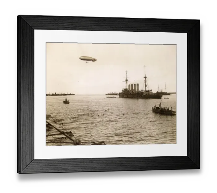 Framed Print : An SS airship over the harbour near the Dardanelles Framed Print : An SS airship over the harbour near the Dardanelles