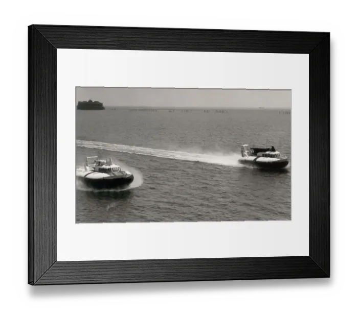 Framed Print : Two Westland SRN5s, SR-N5-002 and SR-N5-001 Framed Print : Two Westland SRN5s, SR-N5-002 and SR-N5-001