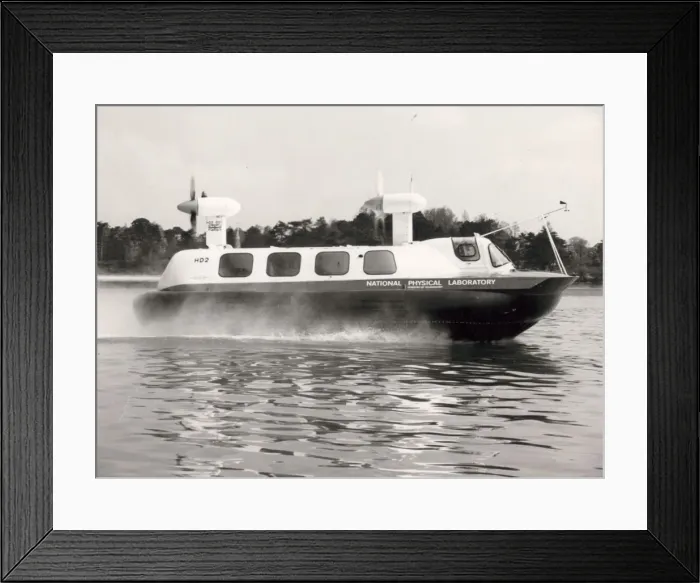Framed Print : National Physical laboratory Hovercraft Unit Experiment Framed Print : National Physical laboratory Hovercraft Unit Experiment