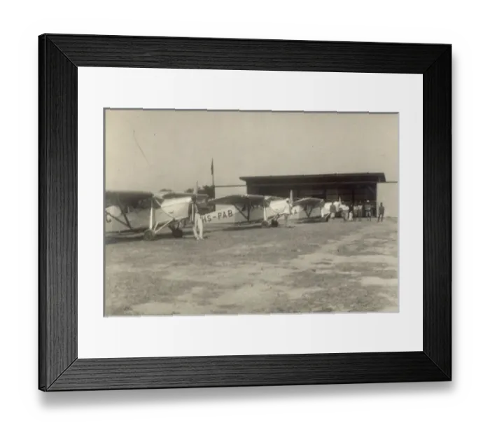 Framed Print : Three de Havilland DH80A Puss Moths, including HS-PAB Framed Print : Three de Havilland DH80A Puss Moths, including HS-PAB