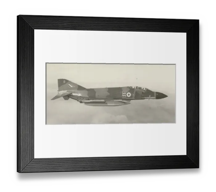 Framed Print : McDonnell F-4M Phantom, XV475, of RAF 17 Squadron Framed Print : McDonnell F-4M Phantom, XV475, of RAF 17 Squadron