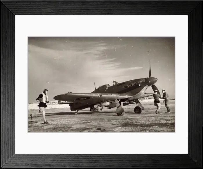 Framed Print : Hawker Hurricane IIB