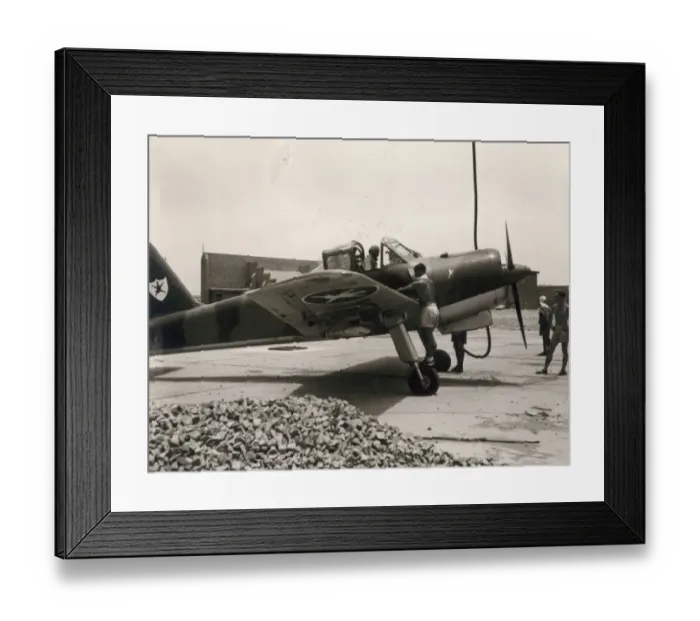 Framed Print : Armed ex-RAF Hunting P56 Provost Mk52, XF682 Framed Print : Armed ex-RAF Hunting P56 Provost Mk52, XF682