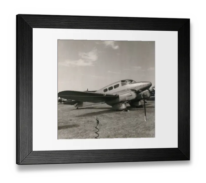 Framed Print : Percival Q6, G-AFFD, of The Yorkshire Aeroplane Club Framed Print : Percival Q6, G-AFFD, of The Yorkshire Aeroplane Club