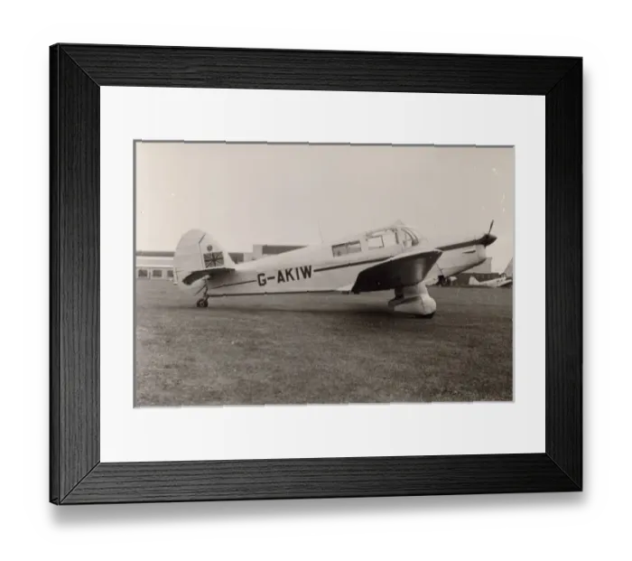 Framed Print : Percival Proctor 5, G-AKIW, belonging to Nevil Shute Framed Print : Percival Proctor 5, G-AKIW, belonging to Nevil Shute