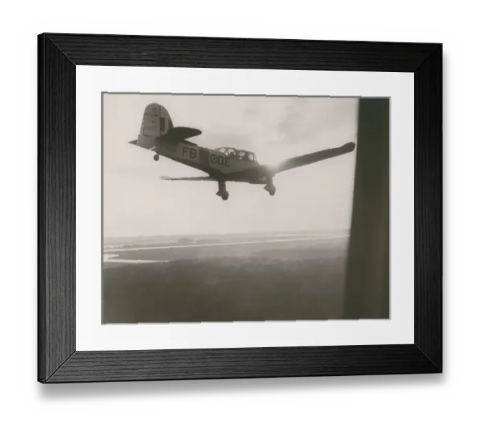 Framed Print : Percival Prentice T1, VR310 Framed Print : Percival Prentice T1, VR310
