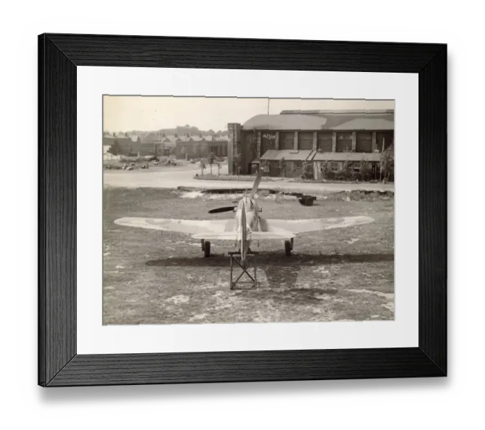 Framed Print : Hawker Typhoon IB, R7847 Framed Print : Hawker Typhoon IB, R7847