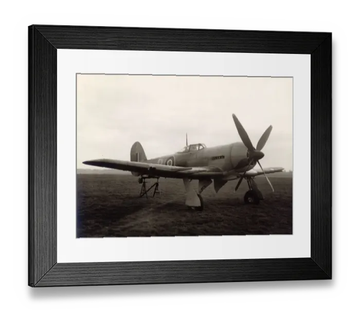 Framed Print : Hawker Typhoon IB, R8694, fitted with an annular radiator