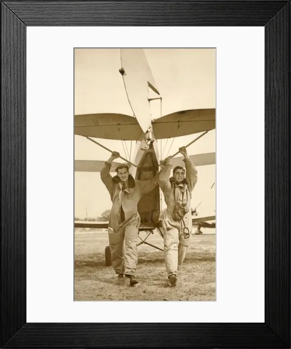 Framed Print : RAFVR at Gatwick Framed Print : RAFVR at Gatwick