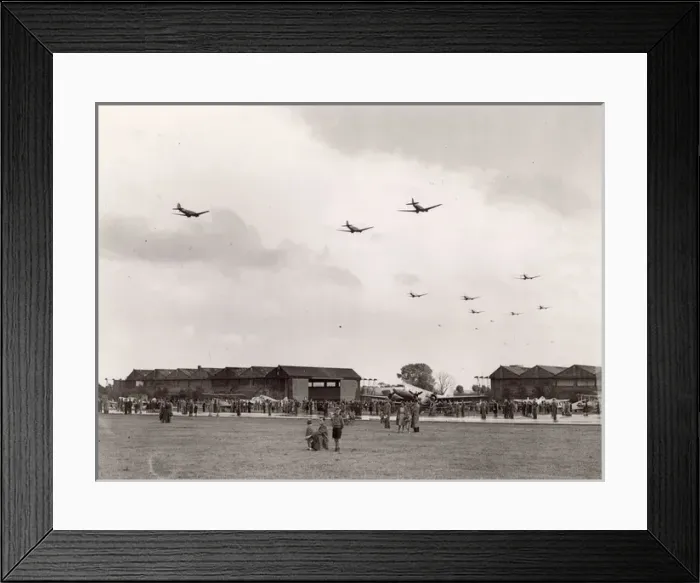 Framed Print : Air display at RAF Abingdon Framed Print : Air display at RAF Abingdon