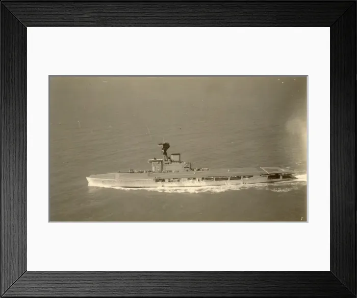 Framed Print : HMS Hermes (95) Framed Print : HMS Hermes (95)