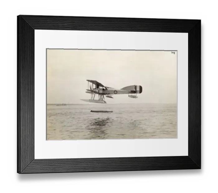 Framed Print : Short Type 184 Seaplane during torpedo practice Framed Print : Short Type 184 Seaplane during torpedo practice