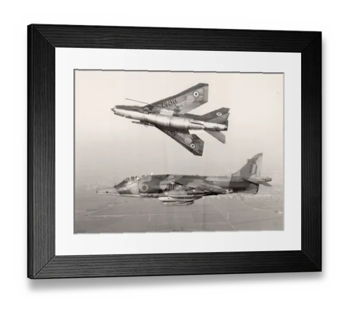 Framed Print : BAC Lightning F2A, XN782, from No92 Squadron Framed Print : BAC Lightning F2A, XN782, from No92 Squadron